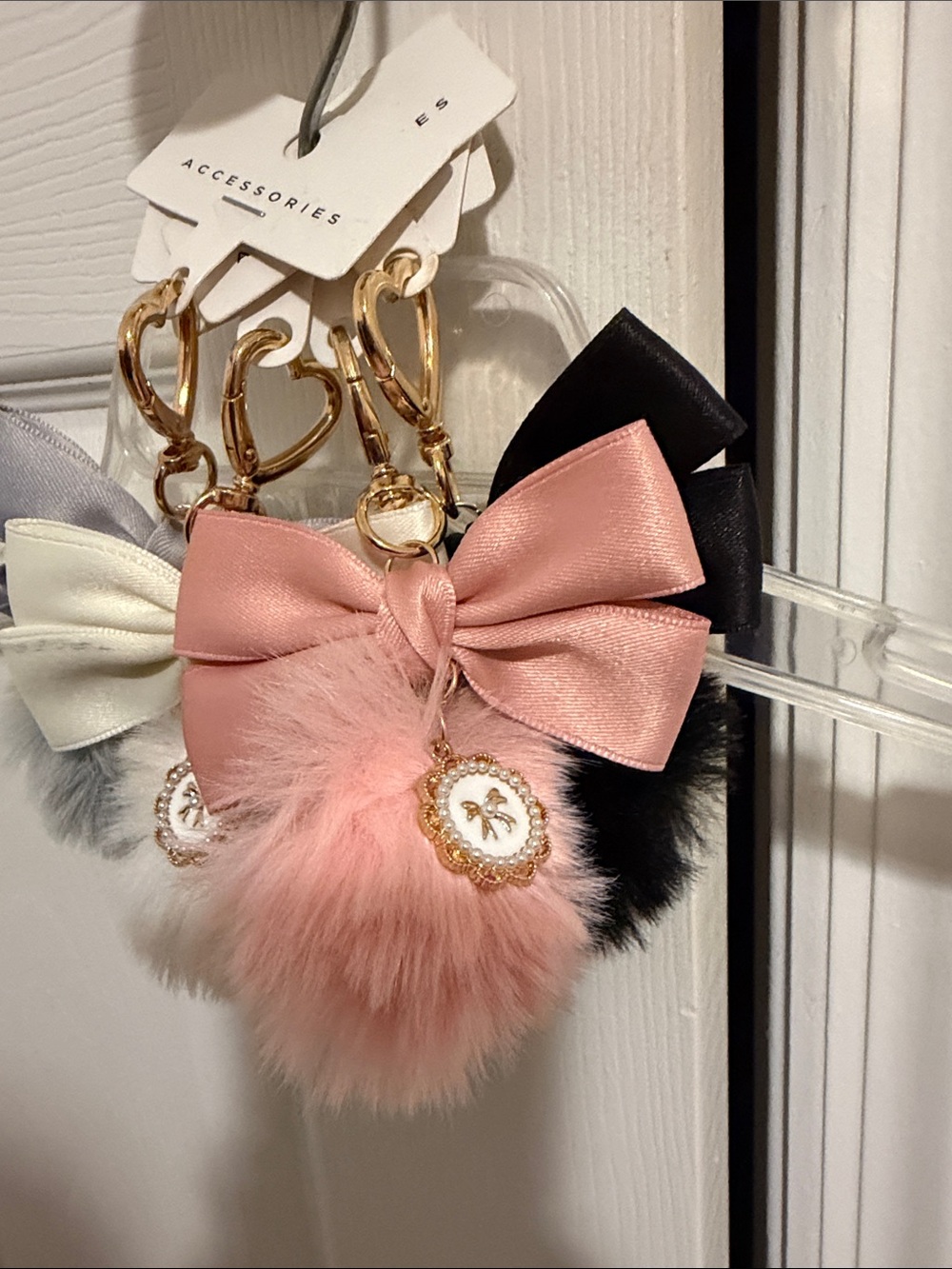 Bow Bag Charm with Bow Pendant - Picture 5 of 6